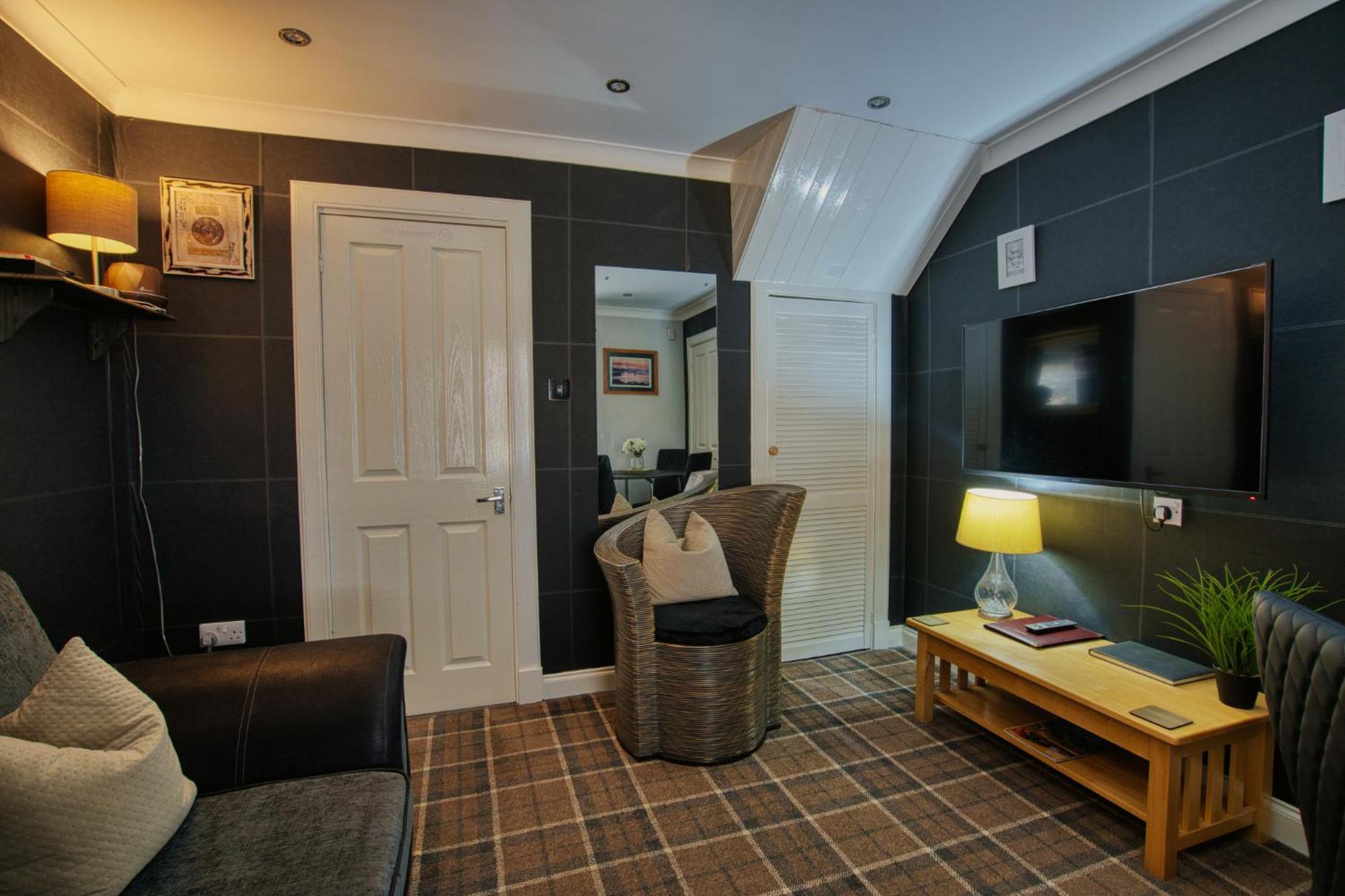 Pitfaranne Guest House Инвернесс Экстерьер фото